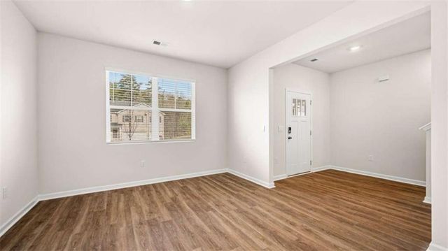 2261 Edgecombe, Dacula, GA 30019