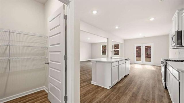 2261 Edgecombe, Dacula, GA 30019