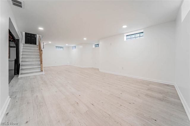 3114 W 160th Street, Cleveland, OH 44111