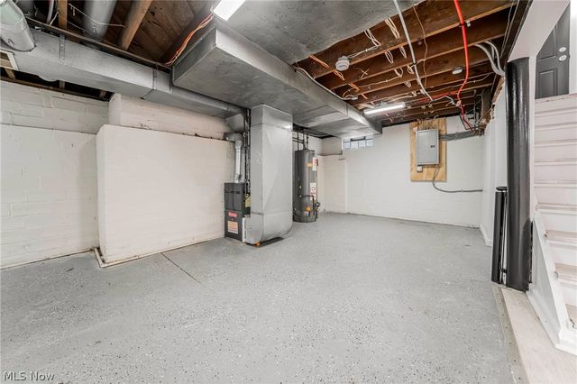 3114 W 160th Street, Cleveland, OH 44111