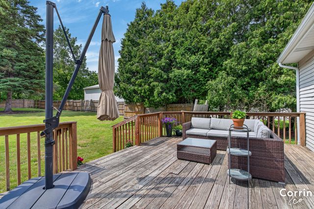 2051 Nolan Avenue NW, Grand Rapids, MI 49534