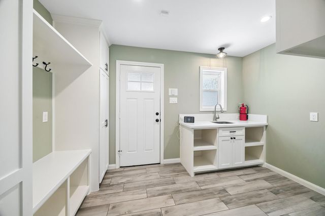 11007 Cranbrook Road, Houston, TX 77042