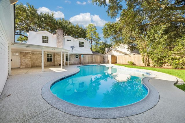 11007 Cranbrook Road, Houston, TX 77042