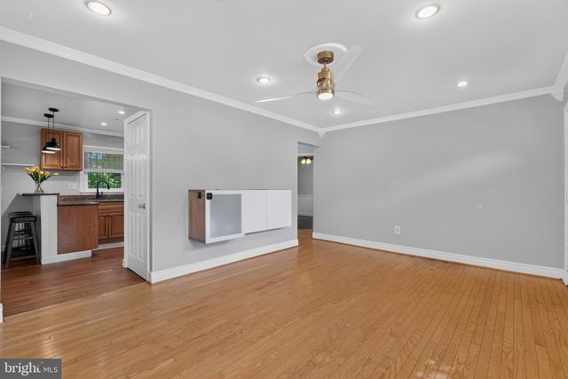 419 ABEL AVE, Capitol Heights, MD 20743
