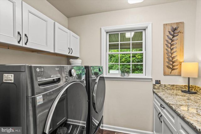 786 ARBOR DR, Red Lion, PA 17356