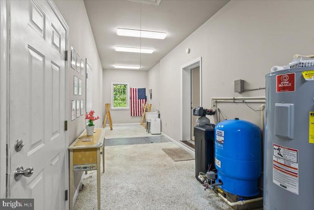 786 ARBOR DR, Red Lion, PA 17356