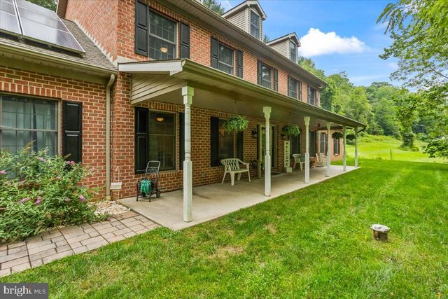 786 ARBOR DR, Red Lion, PA 17356