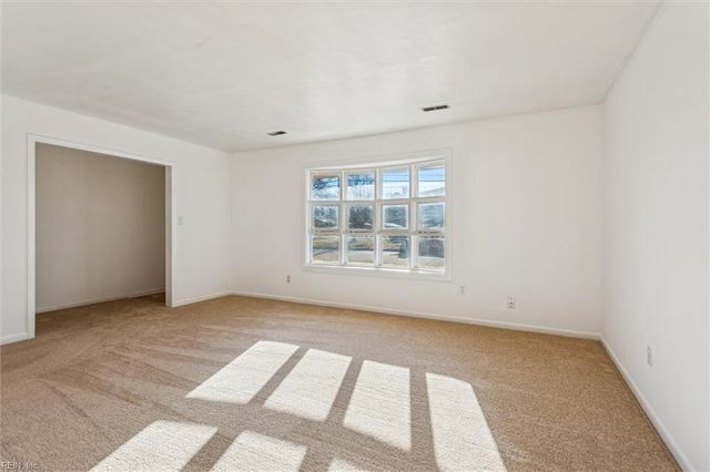 41 Ivy Farms RD, Newport News, VA 23601