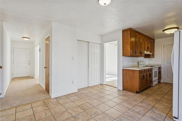 41 Ivy Farms RD, Newport News, VA 23601