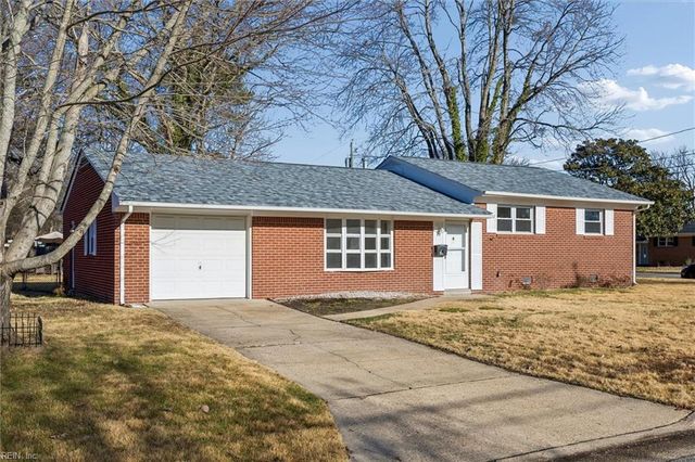 41 Ivy Farms RD, Newport News, VA 23601