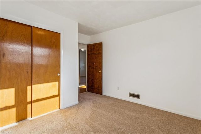 41 Ivy Farms RD, Newport News, VA 23601