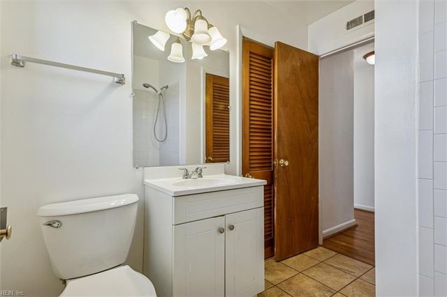 41 Ivy Farms RD, Newport News, VA 23601