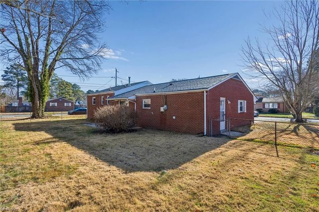 41 Ivy Farms RD, Newport News, VA 23601