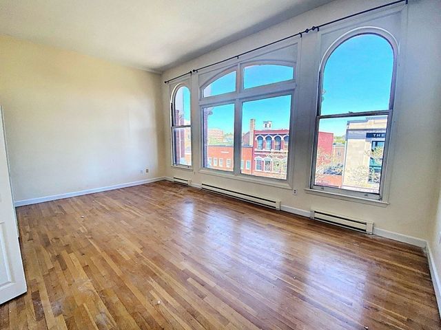 219 Central St 3B, Lowell, MA 01852