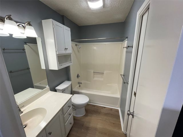 2404 Villa Court, Tyler, TX 75703