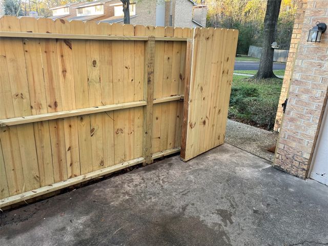2404 Villa Court, Tyler, TX 75703
