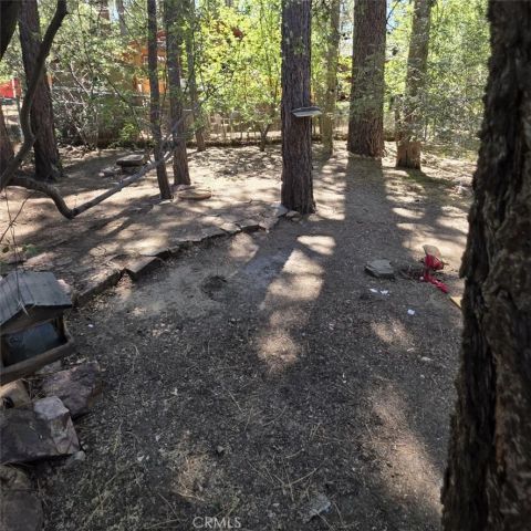 512 Rainbow Boulevard, Big Bear City, CA 92314