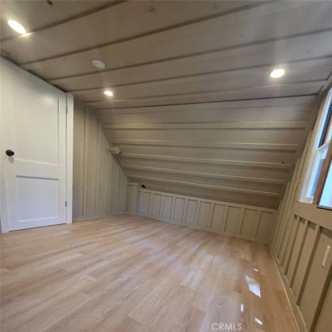 512 Rainbow Boulevard, Big Bear City, CA 92314