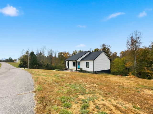 4310 Surji Cir, Centerville, TN 37033