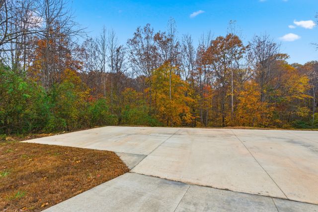4310 Surji Cir, Centerville, TN 37033