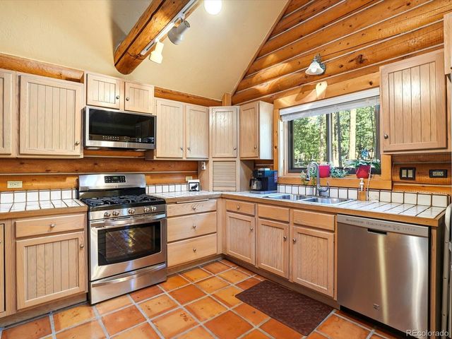 8220 Iowa Gulch Road, Morrison, CO 80465