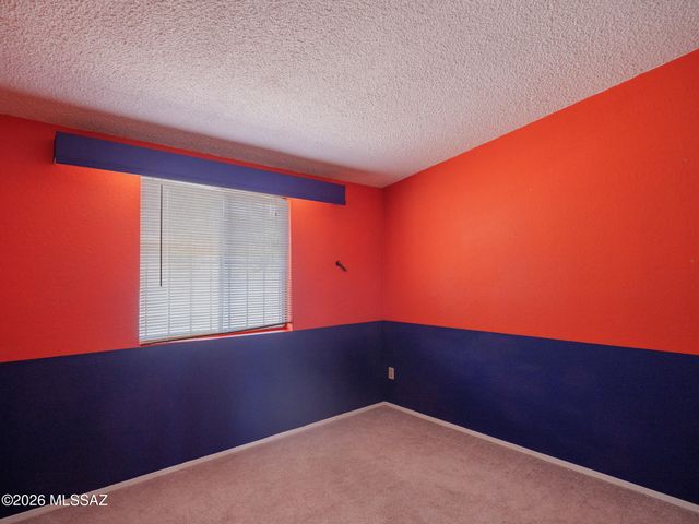 9614 E Burnett Street, Tucson, AZ 85730