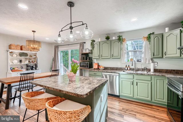 30126 EDINBOROUGH DR, Mechanicsville, MD 20659