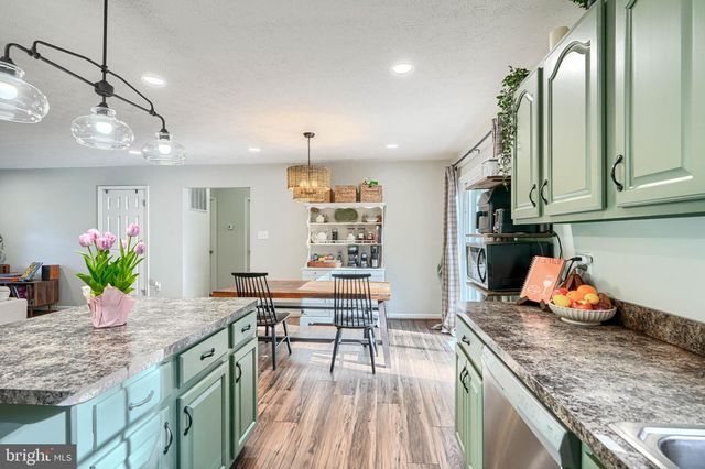 30126 EDINBOROUGH DR, Mechanicsville, MD 20659