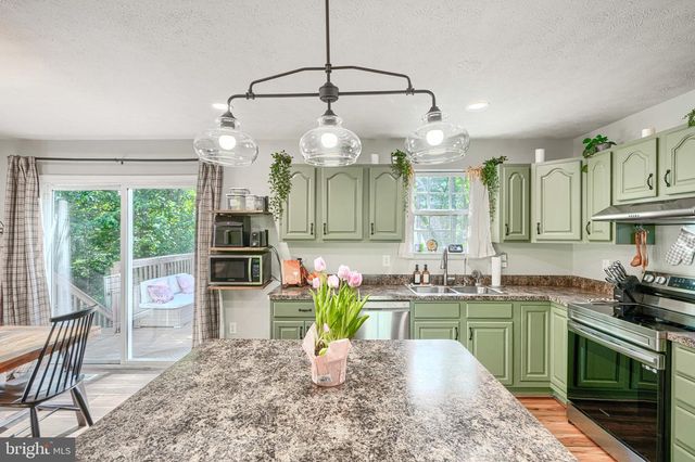 30126 EDINBOROUGH DR, Mechanicsville, MD 20659