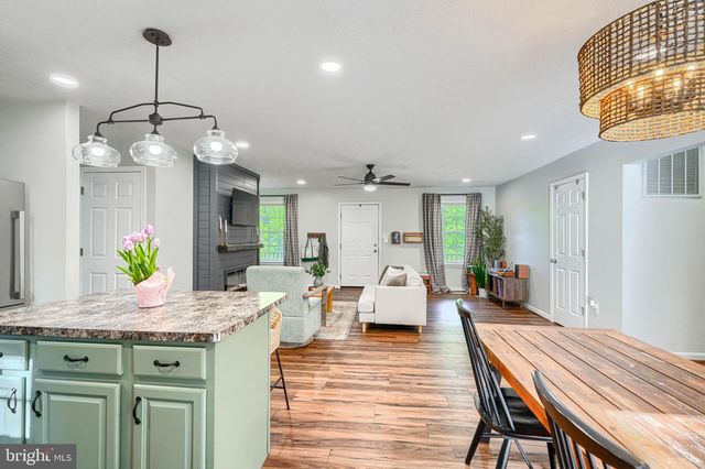 30126 EDINBOROUGH DR, Mechanicsville, MD 20659