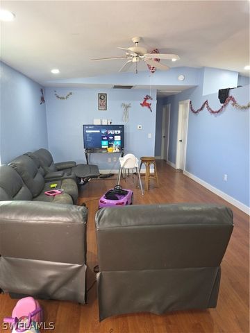 4002 13th ST SW, Lehigh Acres, FL 33976