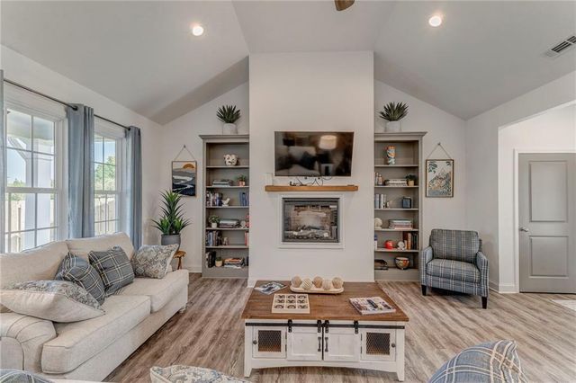 109 Forrest Avenue, Cartersville, GA 30120