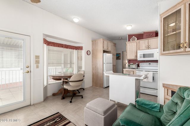 7750 E BROADWAY Road 533, Mesa, AZ 85208