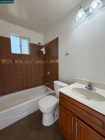 341 S 8Th St, Richmond, CA 94804