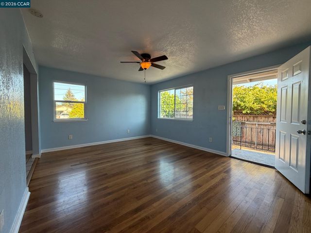 341 S 8Th St, Richmond, CA 94804