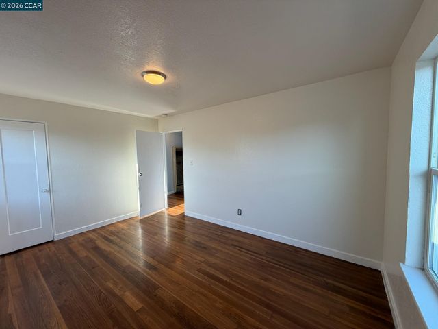 341 S 8Th St, Richmond, CA 94804