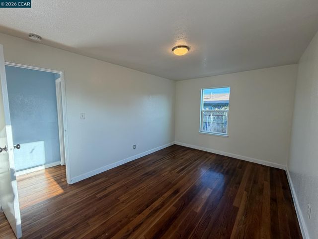 341 S 8Th St, Richmond, CA 94804