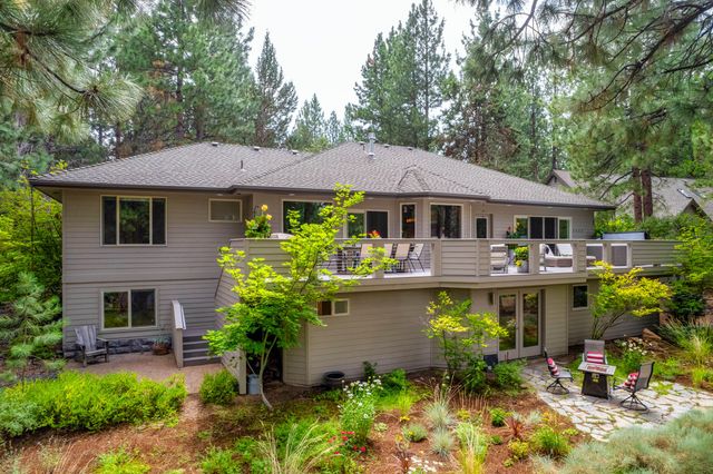 2610 NW Morris Court, Bend, OR 97703