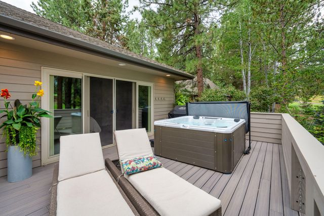 2610 NW Morris Court, Bend, OR 97703