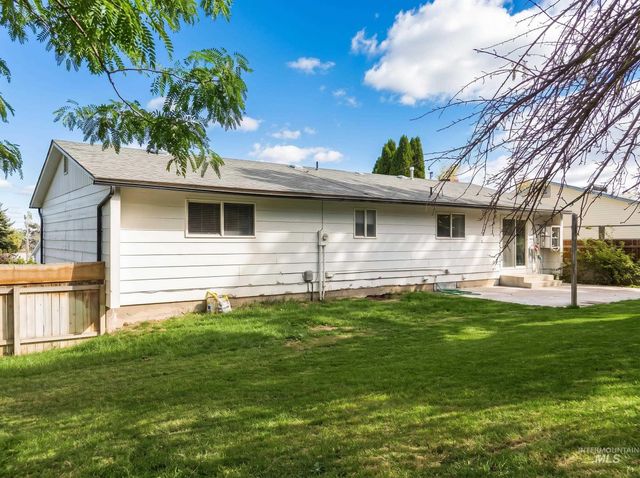 1959 Beth St, Pocatello, ID 83201