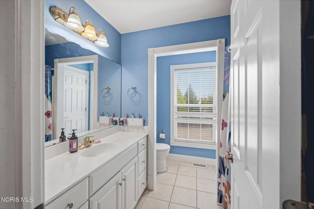 4530 Cam Bay Court, Maumee, OH 43537