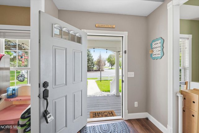 4530 Cam Bay Court, Maumee, OH 43537