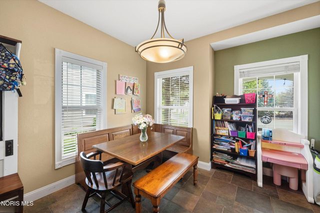 4530 Cam Bay Court, Maumee, OH 43537