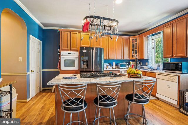 6418 SLIGO MILL RD, Takoma Park, MD 20912