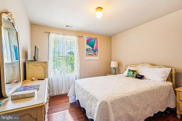6418 SLIGO MILL RD, Takoma Park, MD 20912