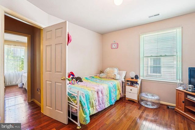 6418 SLIGO MILL RD, Takoma Park, MD 20912