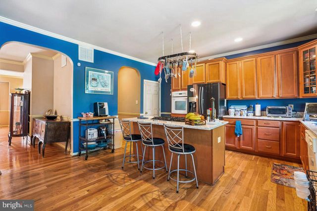 6418 SLIGO MILL RD, Takoma Park, MD 20912