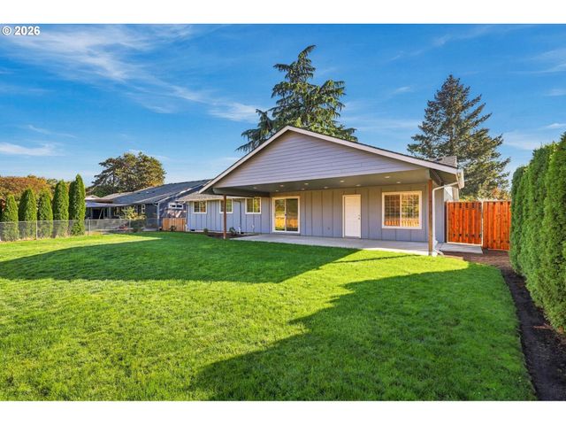 1240 Nw 55TH Loop, Vancouver, WA 98663