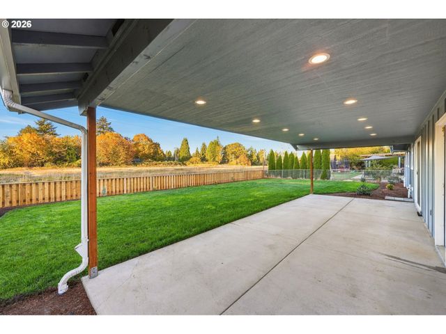 1240 Nw 55TH Loop, Vancouver, WA 98663