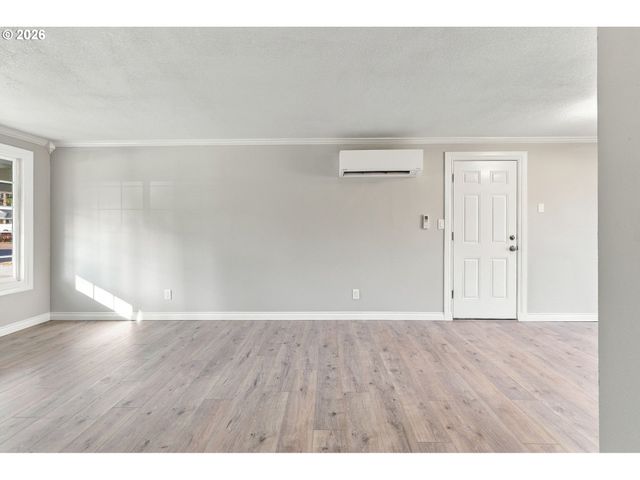 1240 Nw 55TH Loop, Vancouver, WA 98663
